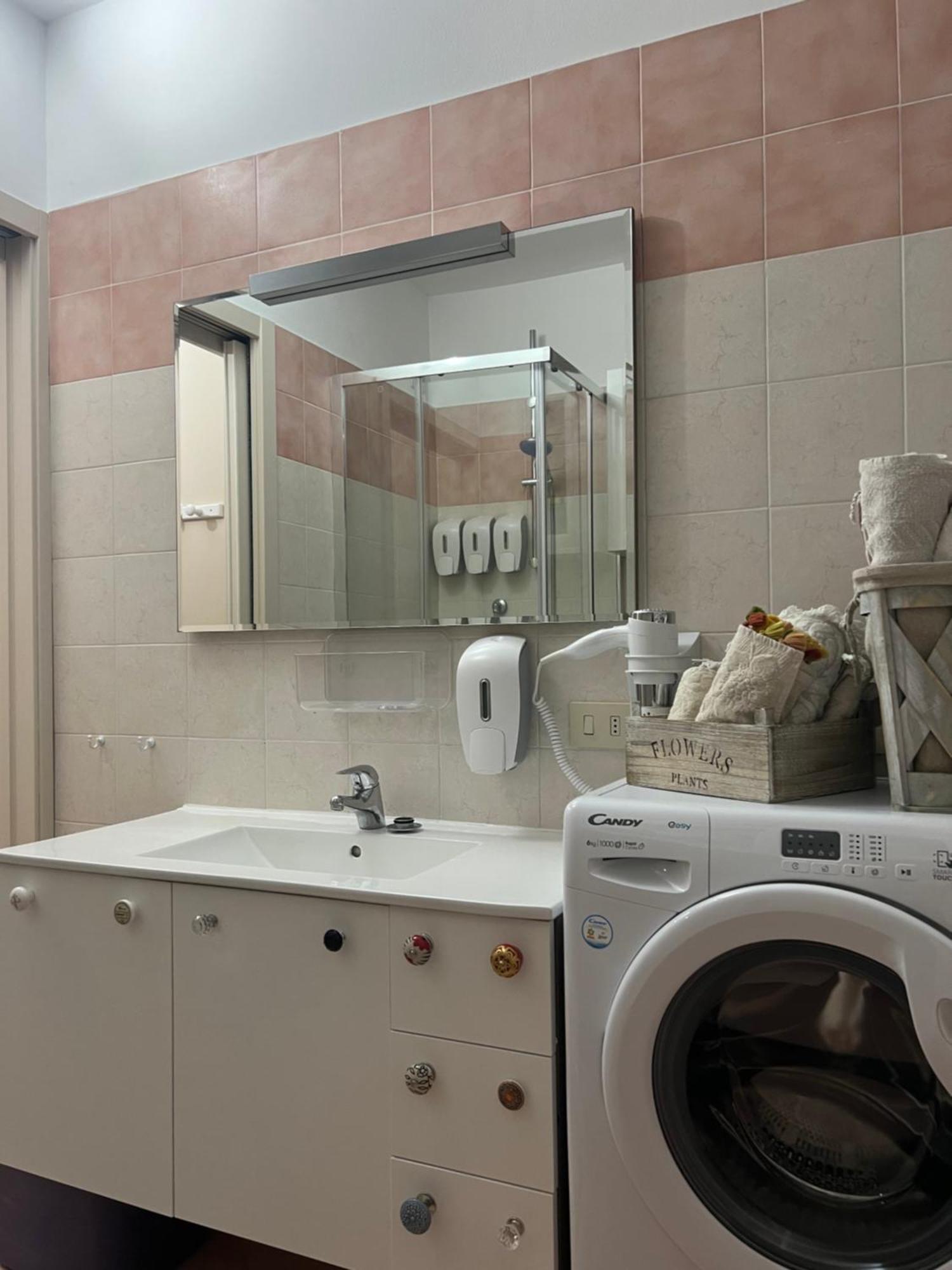 Tevere 20 House Μόνζα Δωμάτιο φωτογραφία